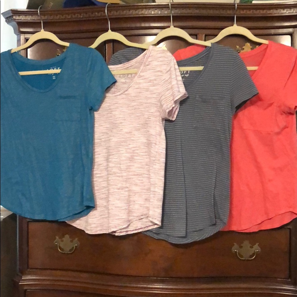 4 LOFT pocket T-shirt’s size xsmall/small